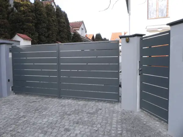 Nowoczesny schemat fundament pod bramę dwuskrzydłową. Solidna konstrukcja, estetyczny wygląd.