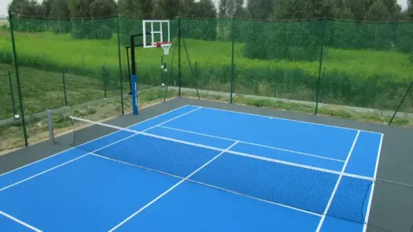 Ile kosztuje wybudowanie kortu tenisowego? Sprawdź ukryte koszty!